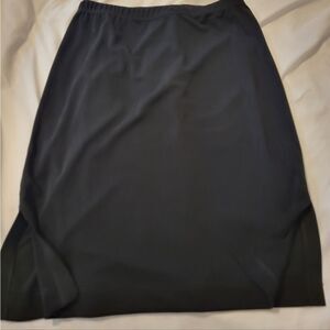 BCBG Maxazria Black 🖤Skirt Size Extra Small
